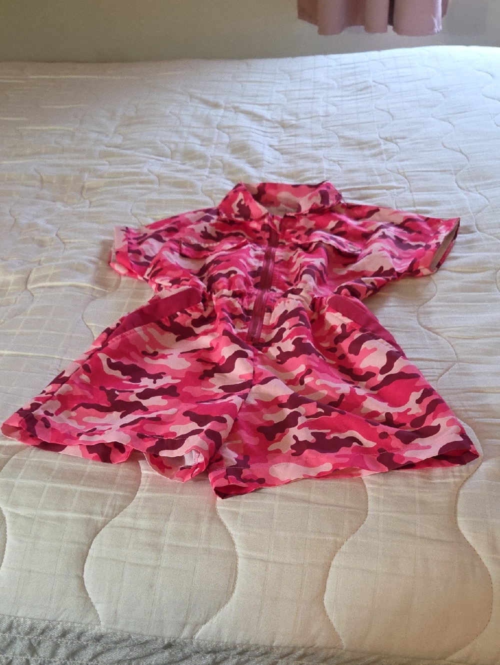 SHEIN Pink Camo Short-Sleeve Romper